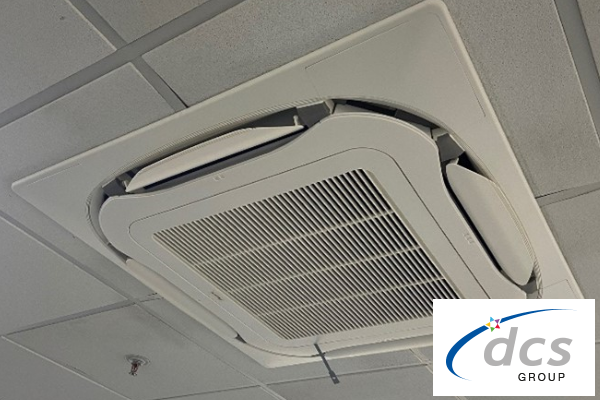 Air conditioning unit built into ceiling