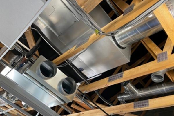 PMI Offices Air ventilation system with wooden beams