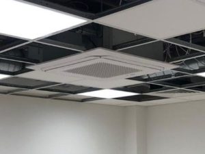 Ventilation system on celing