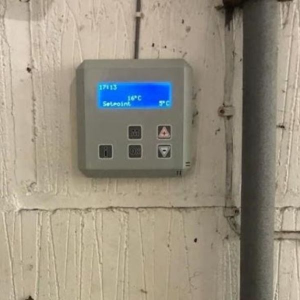 Winterwarm Gas Fired Heater Thermostat - Warwick Fitness Gym 4